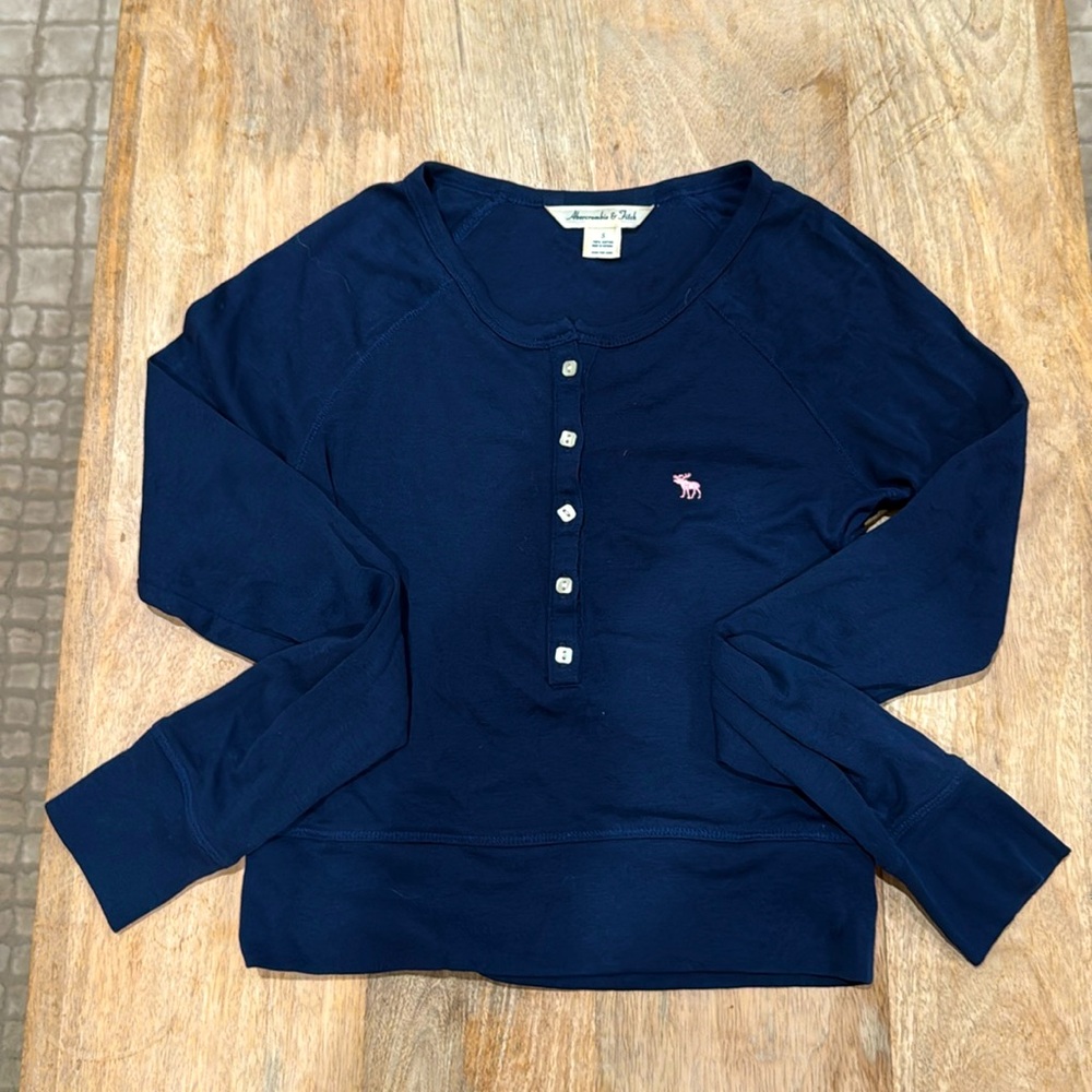Abercrombie & Fitch long sleeve